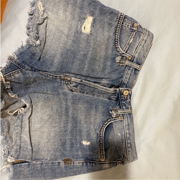We The Free Blue High Waisted Distressed Denim Shorts | Size 28 - Picture 6 of 6